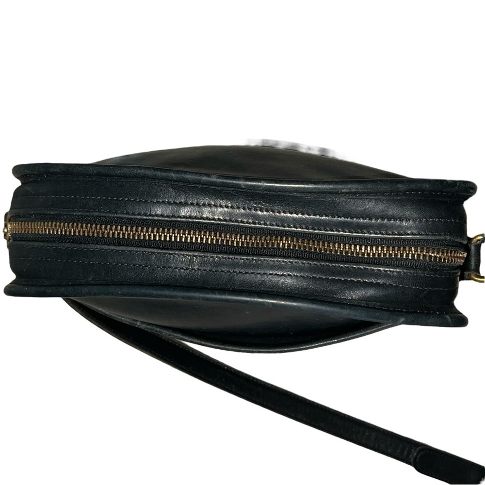 Vintage Metropolis Coach Purse - Picture 13 of 16